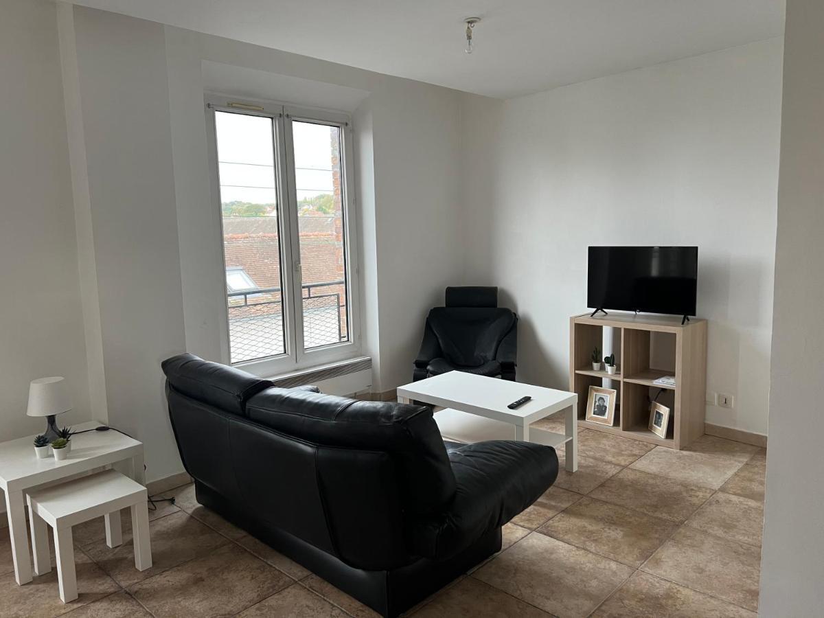 Apartamento Le Relais De Saint Loup 1 A 66 Personnes Montereau-Fault-Yonne Exterior foto