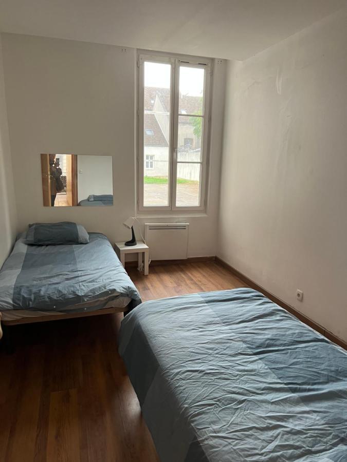 Apartamento Le Relais De Saint Loup 1 A 66 Personnes Montereau-Fault-Yonne Exterior foto